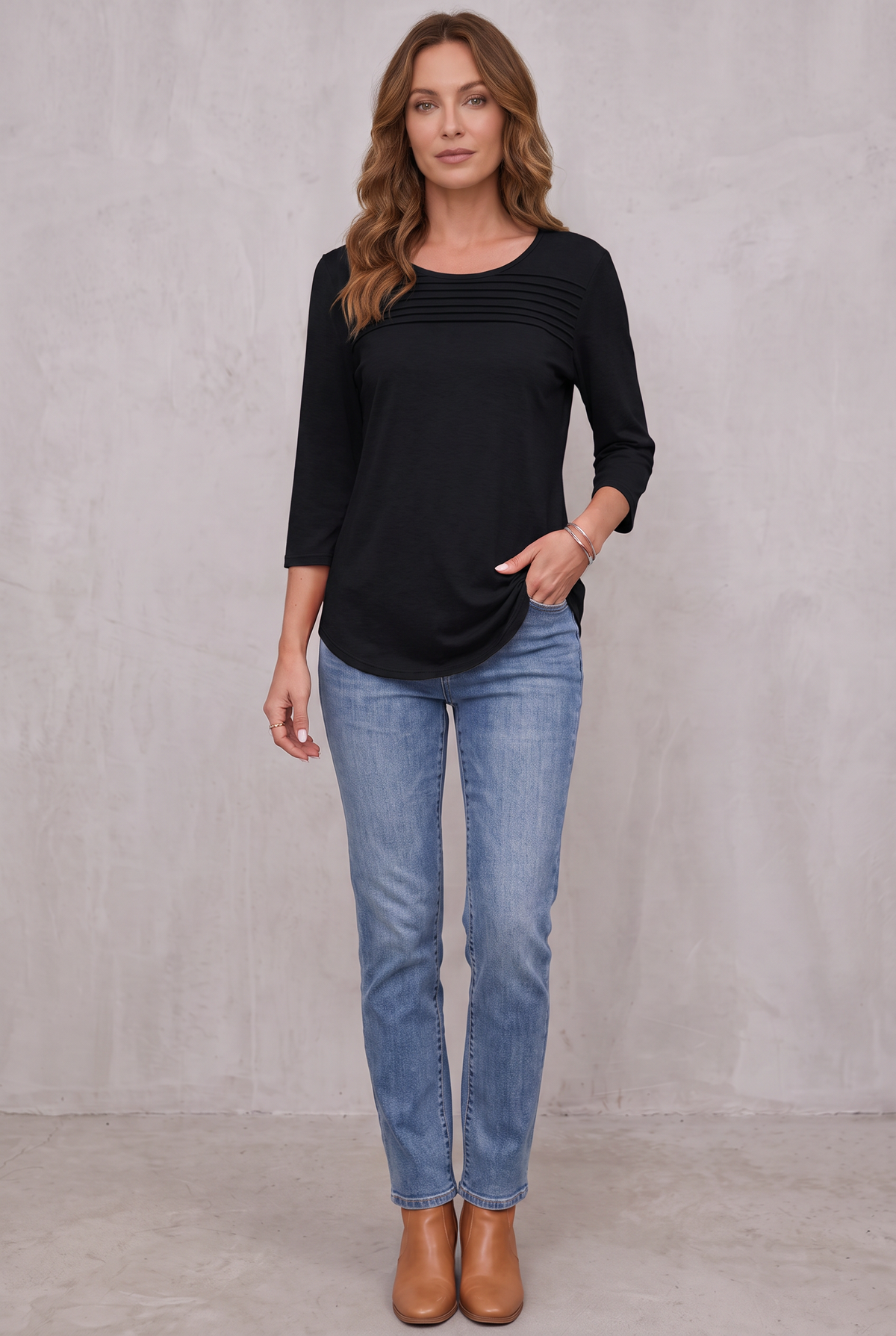 Pleated 3/4 Sleeve Top - Black