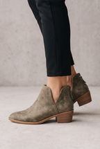Elegant Everyday Ankle Boots For Women
