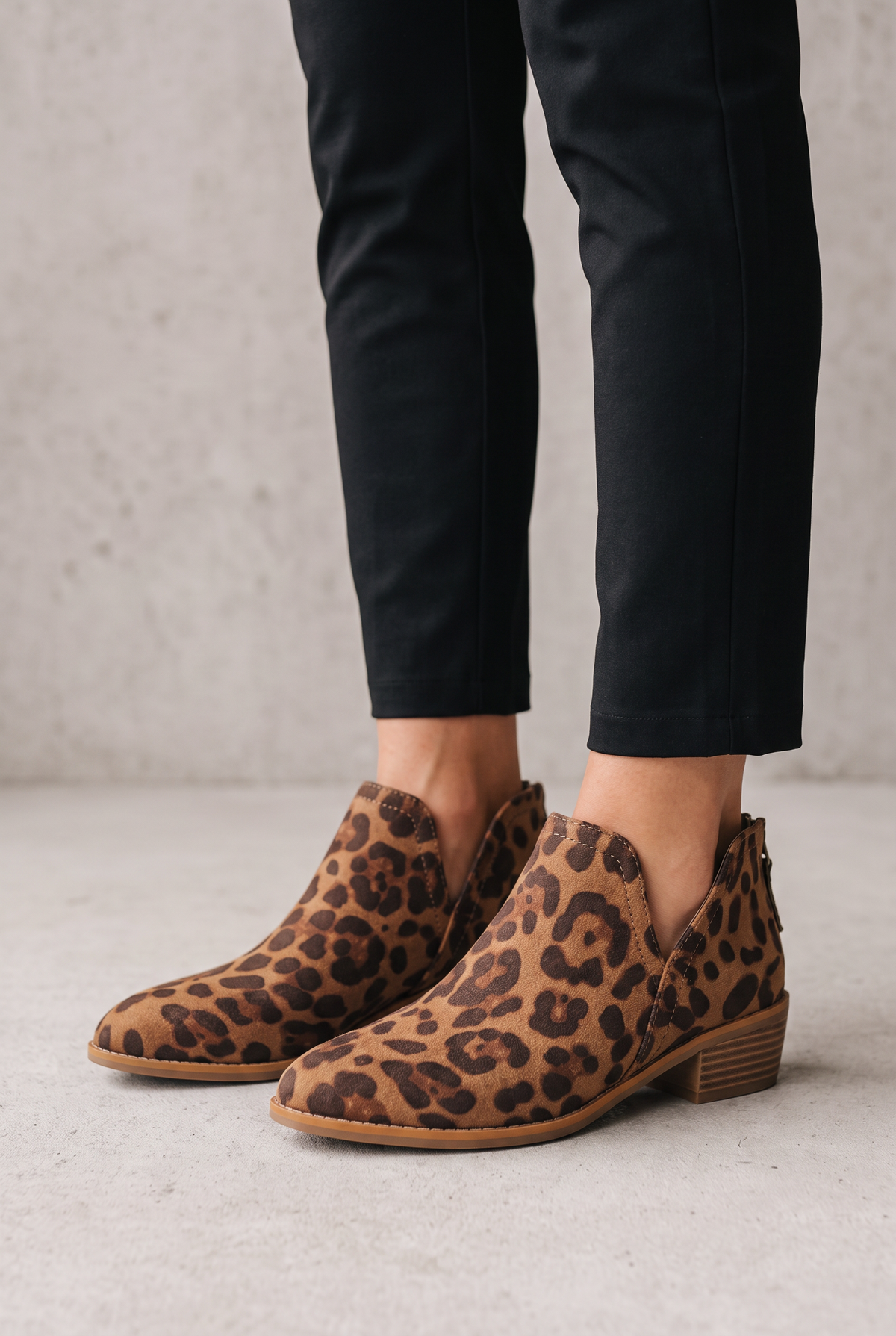 Elegant Everyday Ankle Boots For Women - Leopard