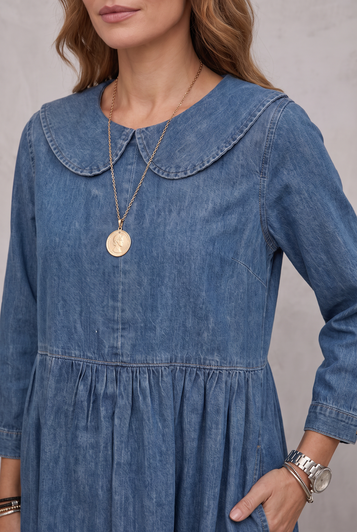Collared Denim Dress with a Straight Cut